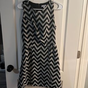 Black and Grey Chevron Dress.🖤🩶